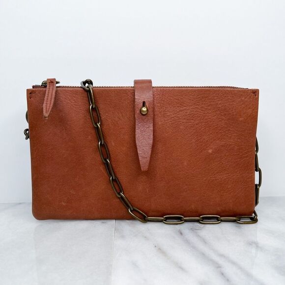 MADEWELL The Transport Accordion
Crossbody English Saddle - Picture 1 of 5